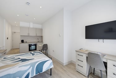 1 bed studio, North Hill, Plymouth, PL48ET - Image 5