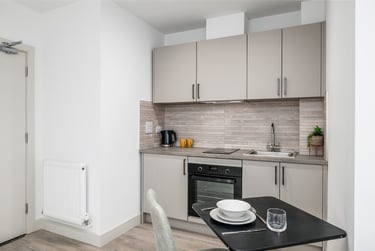 1 bed studio, North Hill, Plymouth, PL48ET - Image 7