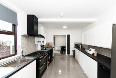 5 bed house, Uttoxeter Old Road, California, Derby, DE11NF - Image 1