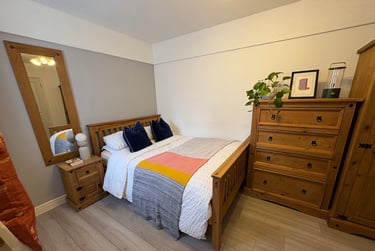 5 bed house, Hutchinson Green, City centre, Nottingham, NG31NS - Image 1