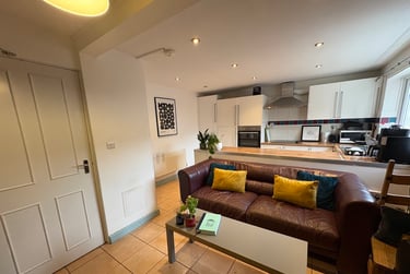 5 bed house, Hutchinson Green, City centre, Nottingham, NG31NS - Image 4