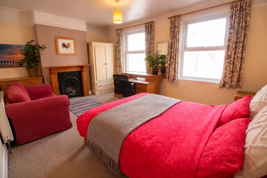 5 bed house, Portland Street, St Sidwells, Exeter, EX12EQ - Image 1
