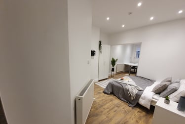 1 bed studio, Cowley Street, Darley, Derby, DE13SN - Image 2