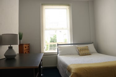4 bed house, Marle Hill Road, Francis Close Hall, Cheltenham, GL504LN - Image 5