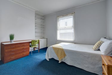 5 bed house, St. Pauls Street North, Francis Close Hall, Cheltenham, GL504AQ - Image 5