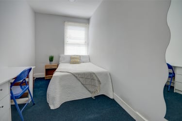 5 bed house, St. Pauls Street North, Francis Close Hall, Cheltenham, GL504AQ - Image 6