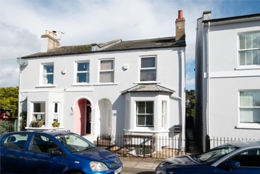 5 bed house, Marle Hill Road, Francis Close Hall, Cheltenham, GL504LN - Image 2
