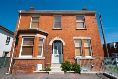 6 bed house, Swindon Road, St Pauls, Cheltenham, GL519HZ - Image 4