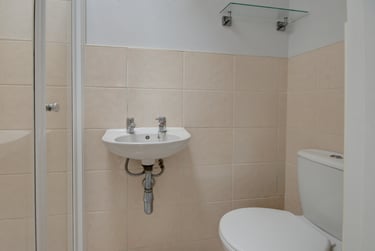 6 bed house, Marle Hill Road, Francis Close Hall, Cheltenham, GL504LN - Image 12