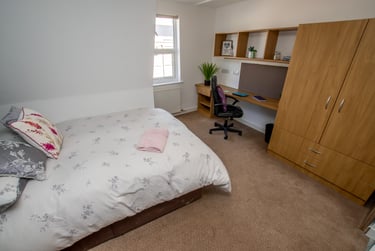 8 bed flat, 22-24 Mutley Plain, Mutley plain, Plymouth, PL46LD - Image 5