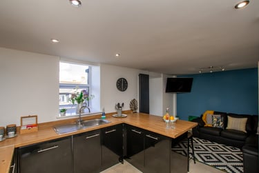 4 bed flat, 22-24 Mutley Plain, Mutley plain, Plymouth, PL46LD - Image 12