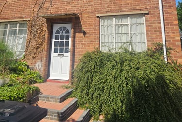 3 bed house, Darrell Place, Earlham, Norwich, NR58QN - Image 1