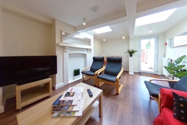 5 bed house, Culverland road, St james, Exeter, EX46JJ - Image 1