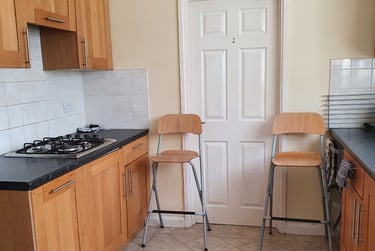 4 bed house, Applegarth avenue, Surrey, Guildford, GU28LP - Image 12