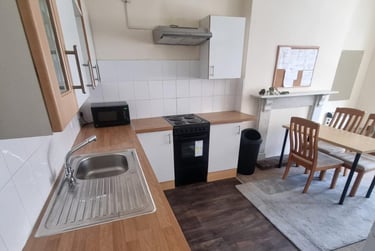 5 bed house, Albert Grove, Southsea, Portsmouth, PO51NG - Image 1