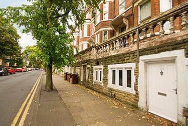 4 bed flat, Forest Road West, Arboretum, Nottingham, NG74ER - Image 1