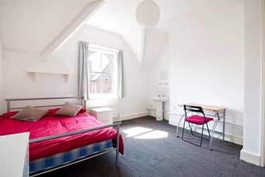 3 bed house, Burns Street, Arboretum, Nottingham, NG74DS - Image 4