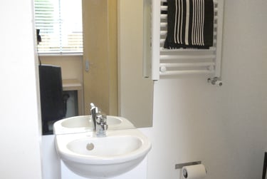 1 bed studio, 22 Tithebarn Street, City centre, Preston, PR11DL - Image 4