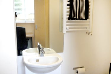 1 bed studio, Tithebarn Street, City centre, Preston, PR11DL - Image 5