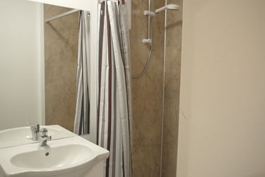 1 bed studio, 20-22 Tithebarn Street, City centre, Preston, PR11DL - Image 5