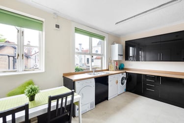 2 bed house, North Road, St andrews, Bristol, BS65AQ - Image 3