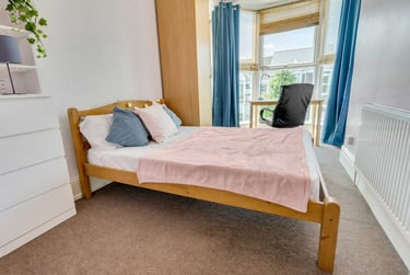 7 bed house, Pantygwydr Road, Brynmill, Swansea, SA20JB - Image 8