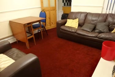 3 bed house, Broomfield Road, Earlsdon, Coventry, CV56LB - Image 1