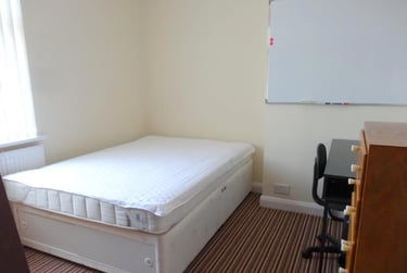 4 bed house, Sir Henry Parkes Road, Canley, Coventry, CV56BX - Image 4