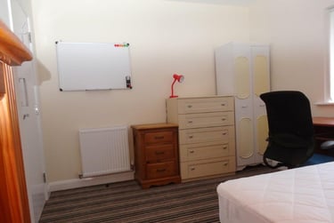 5 bed house, Prior Deram Walk, Canley, Coventry, CV48FS - Image 8
