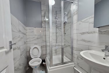 6 bed house, Royal Park Grove, Hyde Park, Leeds, LS61HQ - Image 13