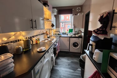 5 bed house, Royal Park Terrace, Hyde Park, Leeds, LS61EX - Image 4