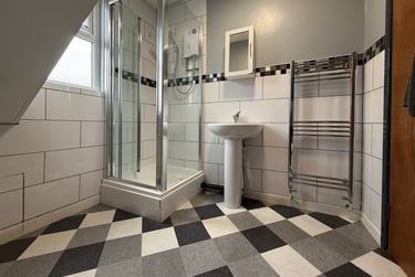 5 bed house, Royal Park Terrace, Hyde Park, Leeds, LS61EX - Image 11