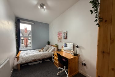 7 bed house, Brudenell Mount, Hyde Park, Leeds, LS61HS - Image 11