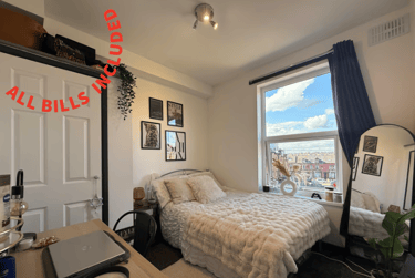 6 bed house, Royal Park Grove, Hyde Park, Leeds, LS61HQ - Image 1