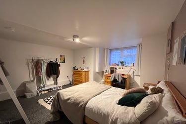 7 bed house, Brudenell Mount, Hyde Park, Leeds, LS61HS - Image 4