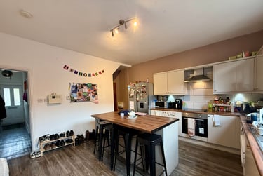 6 bed house, Brudenell View, Hyde Park, Leeds, LS61HG - Image 3