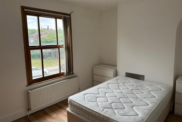 3 bed house, Woodborough Road, Arboretum, Nottingham, NG31AZ - Image 3