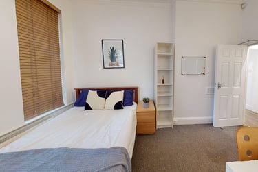 8 bed house, Albert Grove, Lenton, Nottingham, NG71PB - Image 4