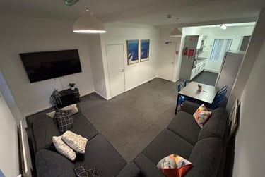 6 bed house, Raleigh Street, Radford, Nottingham, NG74DA - Image 1