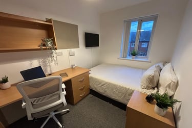 6 bed house, Raleigh Street, Radford, Nottingham, NG74DA - Image 4