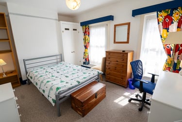 4 bed house, Queens Park Road, Elm Grove, Brighton, BN29XL - Image 1