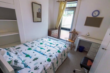 4 bed house, Riley Road, Elm Grove, Brighton, BN24AH - Image 3