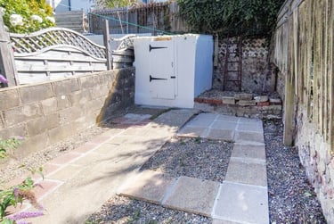 4 bed house, Riley Road, Elm Grove, Brighton, BN24AH - Image 9