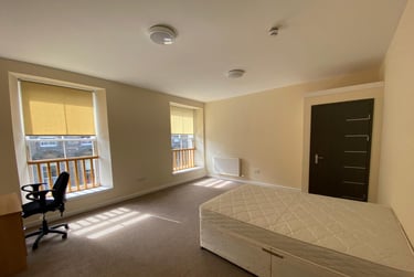 3 bed flat, Albert Square, City centre, Dundee, DD11DD - Image 3