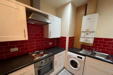 1 bed flat, Whitehall Crescent, City centre, Dundee, DD14AR - Image 6