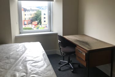 4 bed flat, Nethergate, City centre, Dundee, DD14EA - Image 3