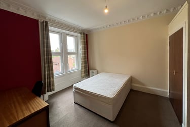 2 bed flat, Step Row, West end, Dundee, DD21AF - Image 4