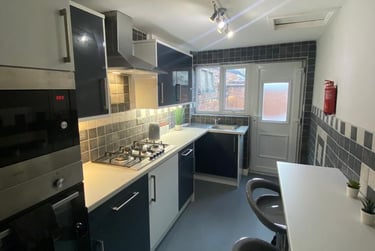 4 bed house, Garmoyle, Wavertree, Liverpool, L153HN - Image 2