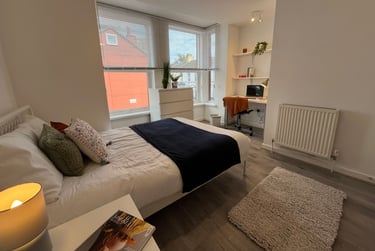8 bed house, Nicander Rd, Wavertree, Liverpool, L181HY - Image 1