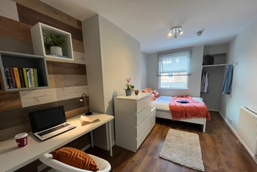 7 bed house, Ramilies Road, Sefton Park, Liverpool, L181ED - Image 1